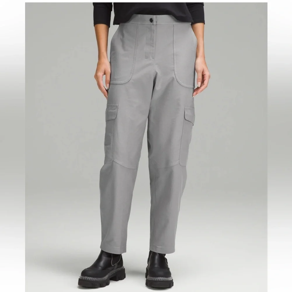 Lululemon Light Utilitech Cargo Pocket High-Rise Pant Graphite Grey Woman’s 26